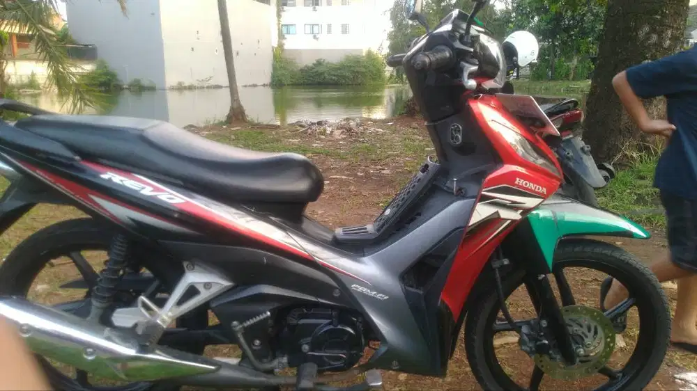 Honda Revo 2015