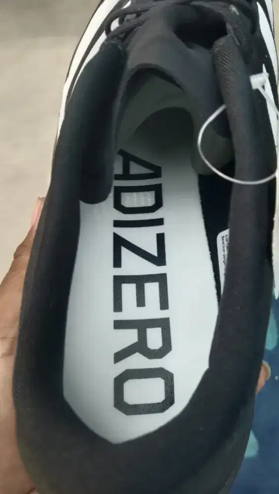 Sepatu Adizero Adidas 40