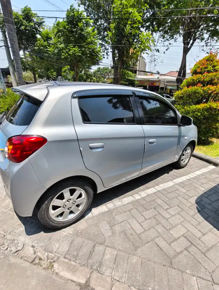 Dijual Mitsubishi Mirage full Ori