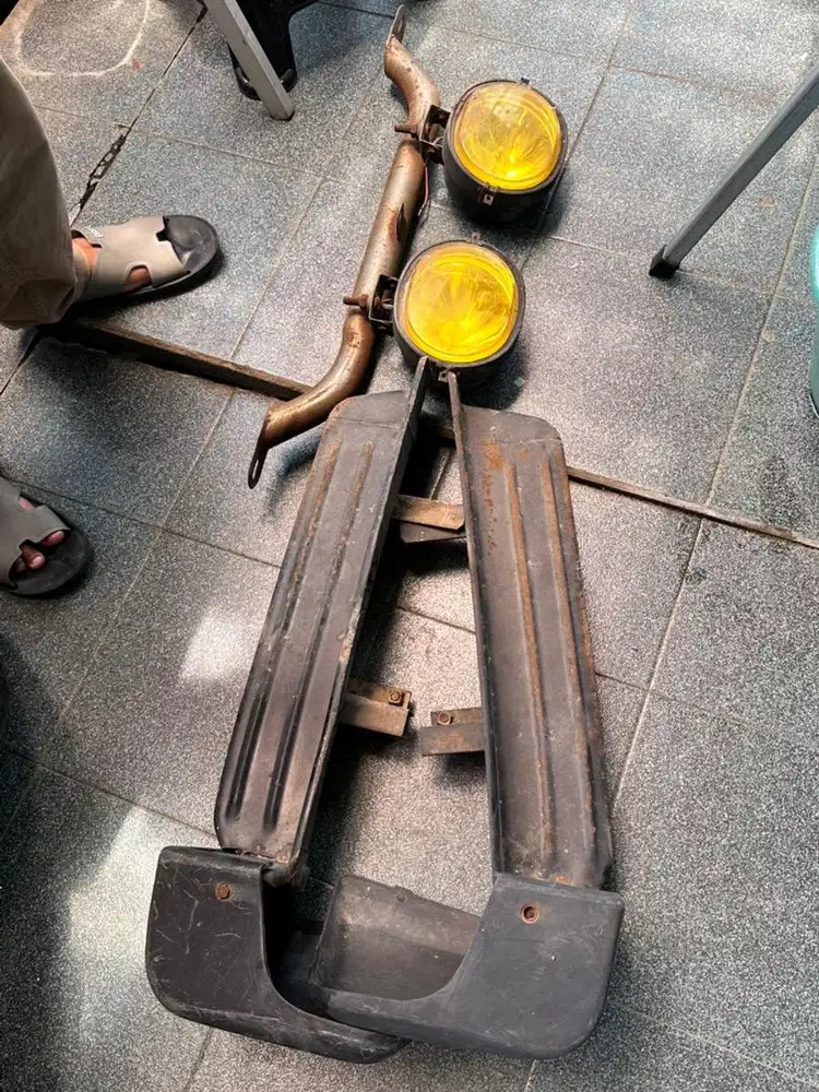 tanduk belakang mobil feroza & lampu tembak