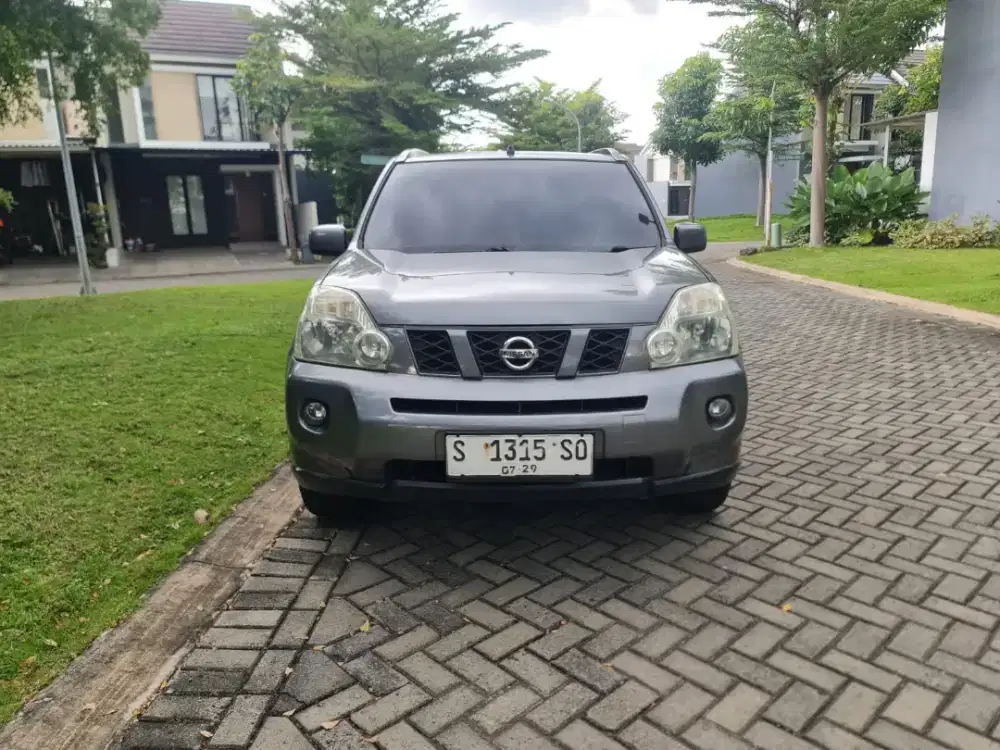 Nissan Xtrail T31 2.0 AT 2010 Grey