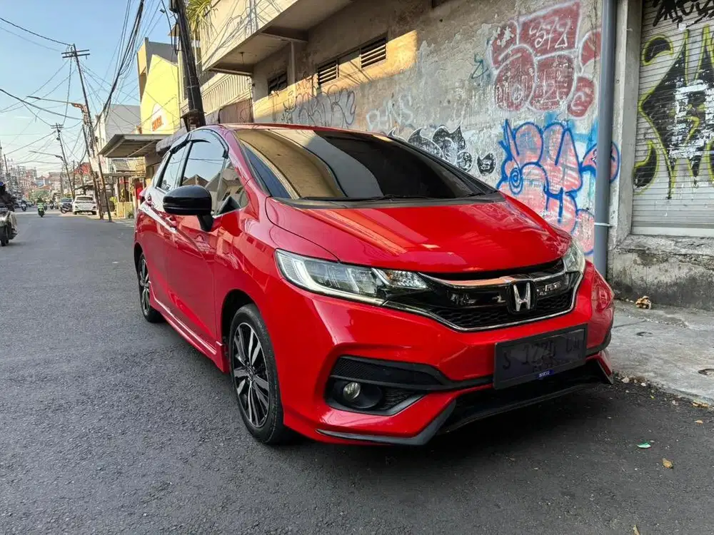DIJUAL HONDA ALL NEW JAZZ 1.5 RS MATIC 2019 TERMURAH ISTIMEWA
