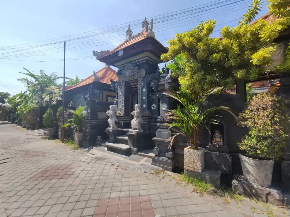 RUMAH STYLE BALI DI BATUYANG BATUBULAN COCOK UNTUK HUNIAN PRIBADI/KOS KOSAN