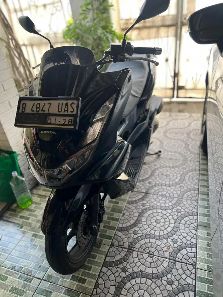 pcx160 abs hitam