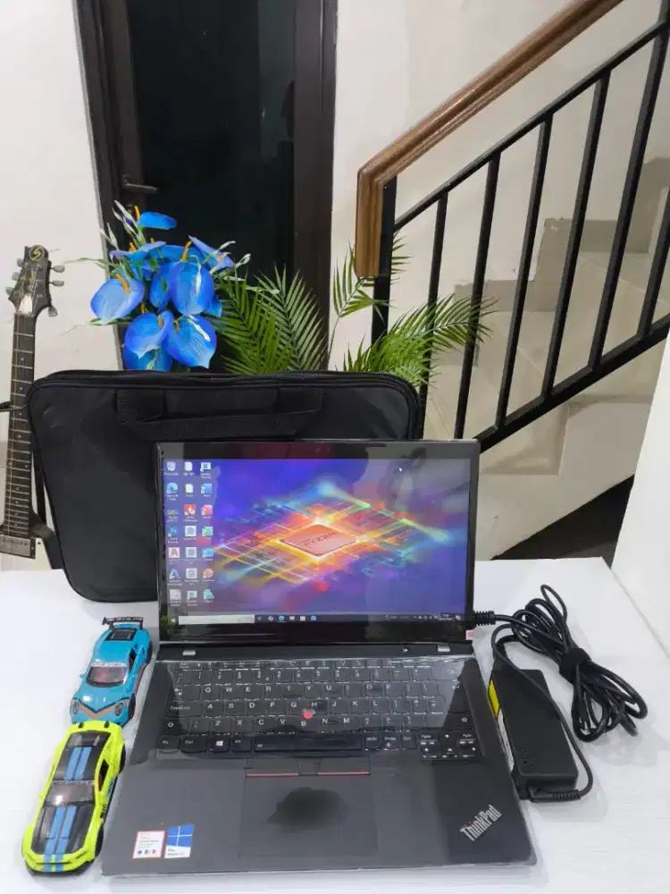 Laptop Lenovo Thinkpad X13 RYZEN RAM 16Gb SSD 256Gb Body SLIM