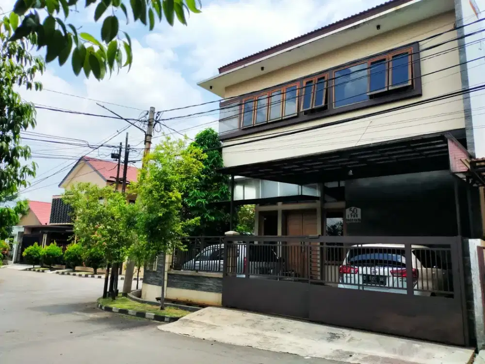 Hunian Mewah Siap Huni Posisi HOOK di Komplek Puri Dago ANTAPANI Bandung Bisa KPR & Bebas Banjir