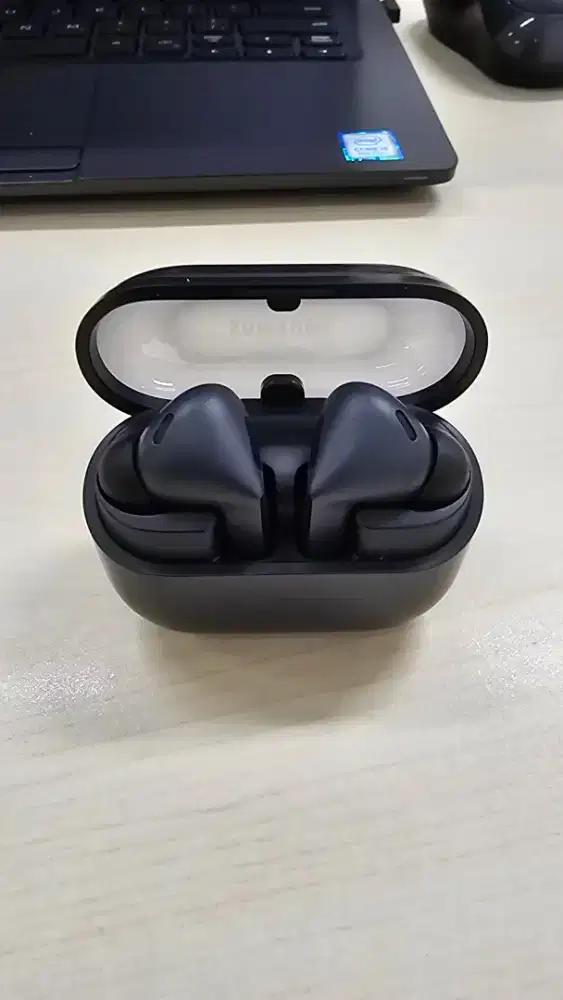 DIJUAL MURAH HEADSET WIRELESS SAMSUNG BUDS 3 FE WARNA HITAM ORIGINAL