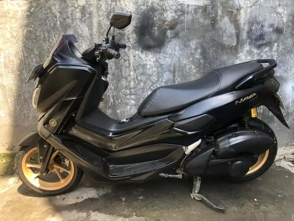 Yamaha NMAX Th.2019 hitam.