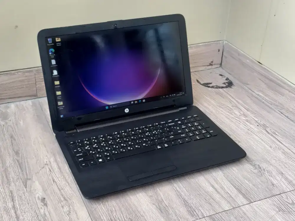 Laptop HP 15 In Core I5 Ram 8 Gb Ssd 256Gb Mulus No Minus Cek Dlu aja