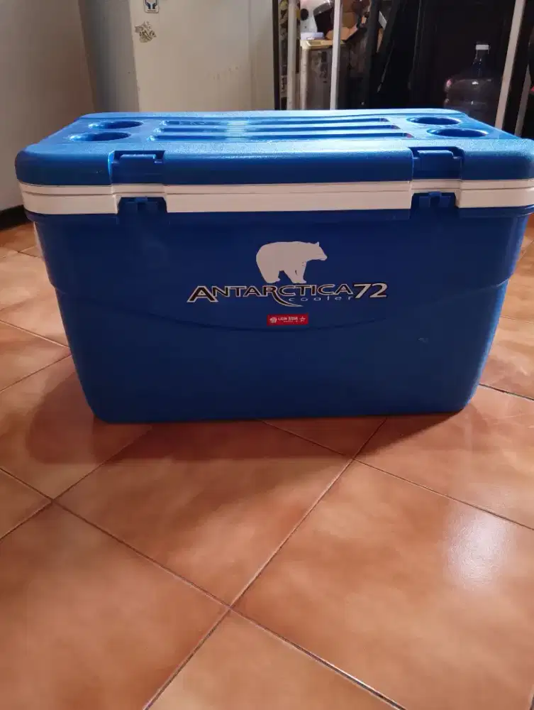 Lion Star Cooler Box Antarctica 72