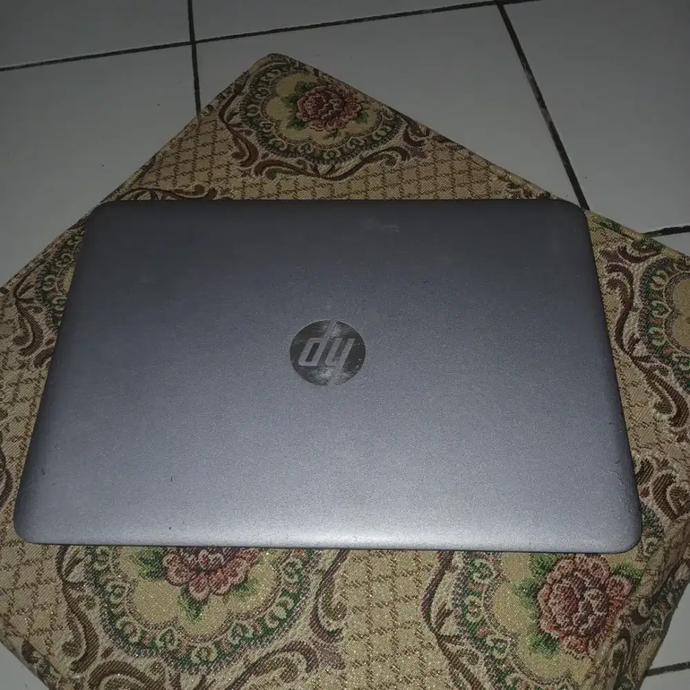Laptop HP ELITEBOOK 820 G4