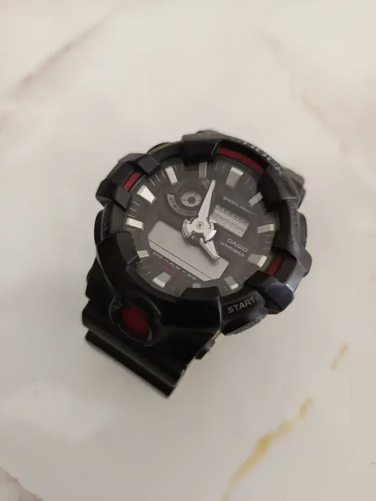 Jam tangan G-Shock GA700 1A