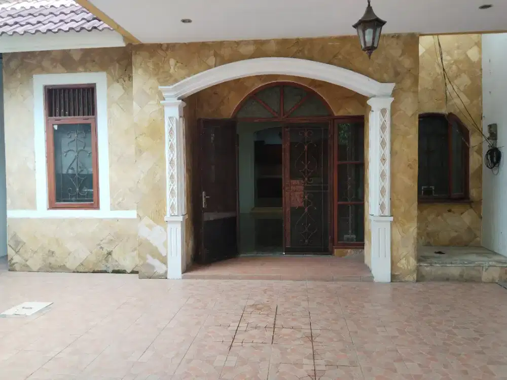 Di Jual Rumah di Taman Harapan Baru Bekasi