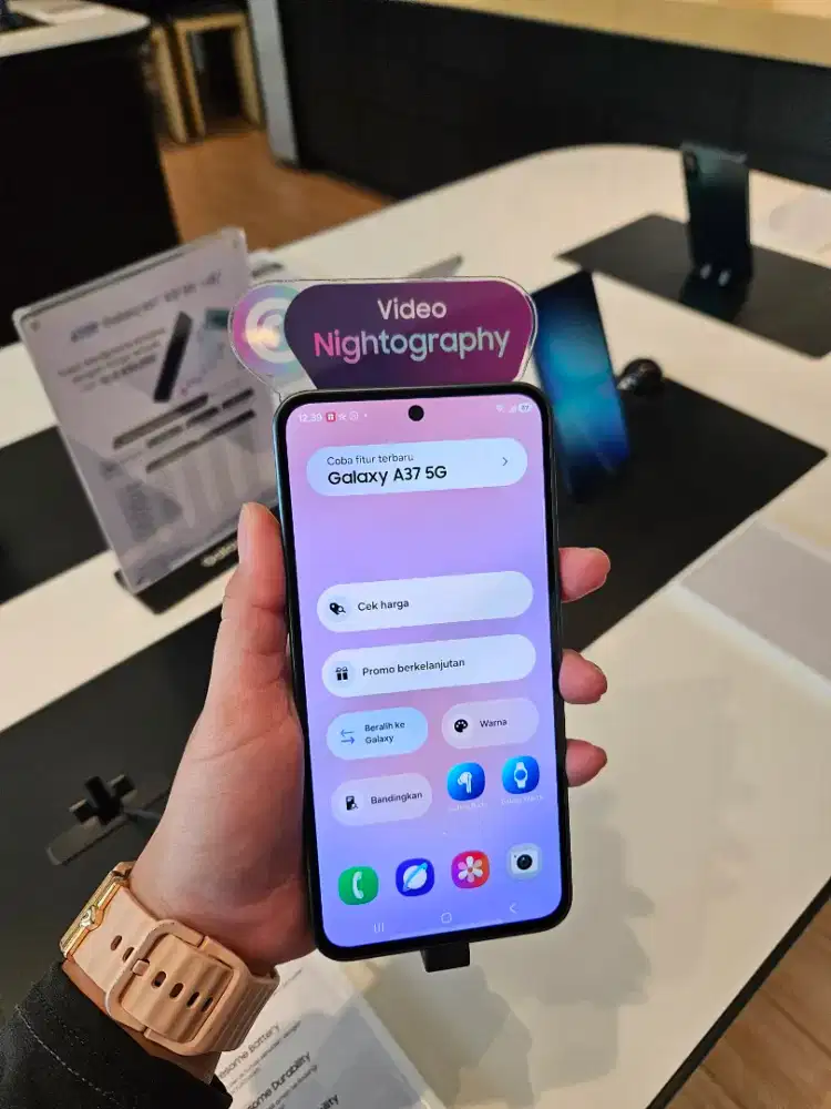 NEW SAMSUNG GALAXY A37