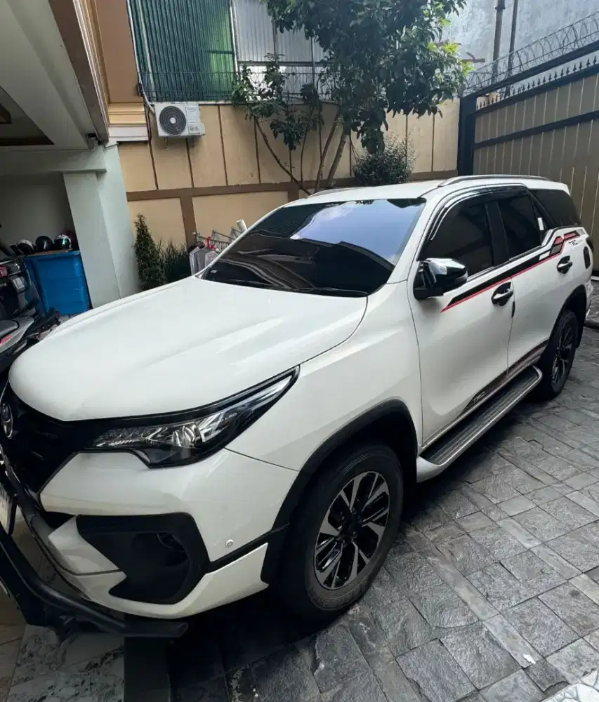 Fortuner 2019 VRZ TRD PRIBADI Murah