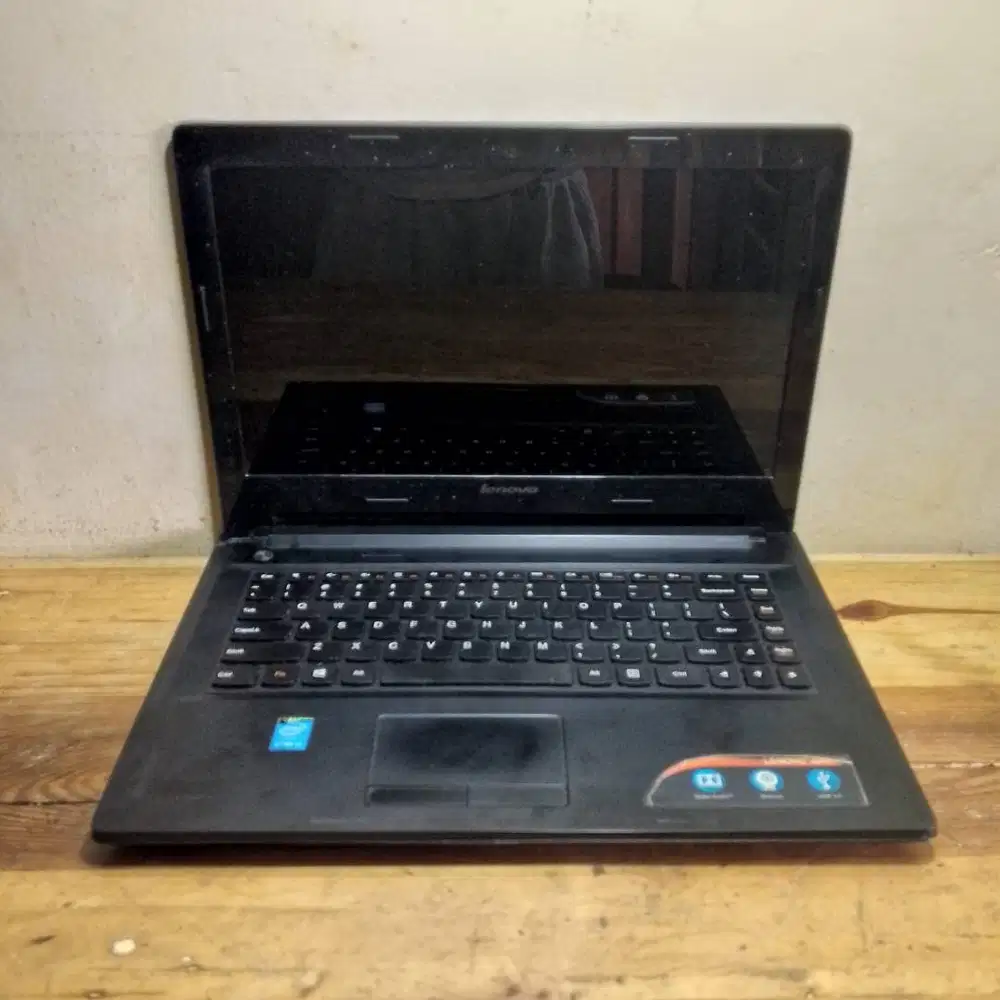 Pretelan Lenovo G40-8 mati total