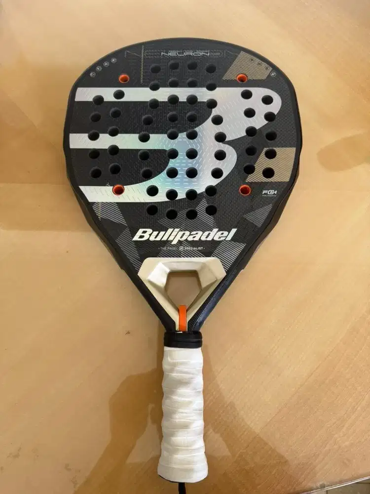 Raket Padel Bullpadel Neuron 02 2026