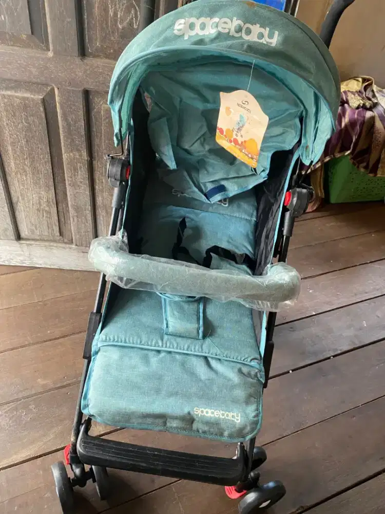 Jual stroller merk Spacebaby SB315