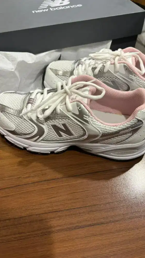 New Balance 530 Century Pink (BNIB)