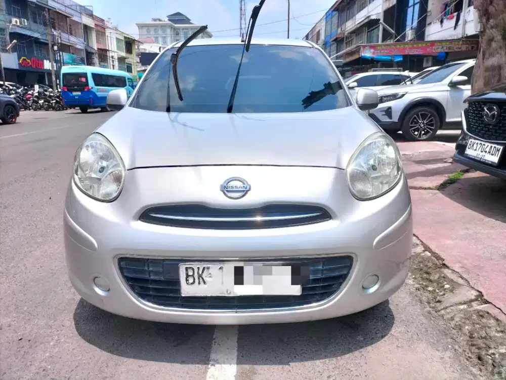 Nissan March 1.2 MT Manual Silver 2011
