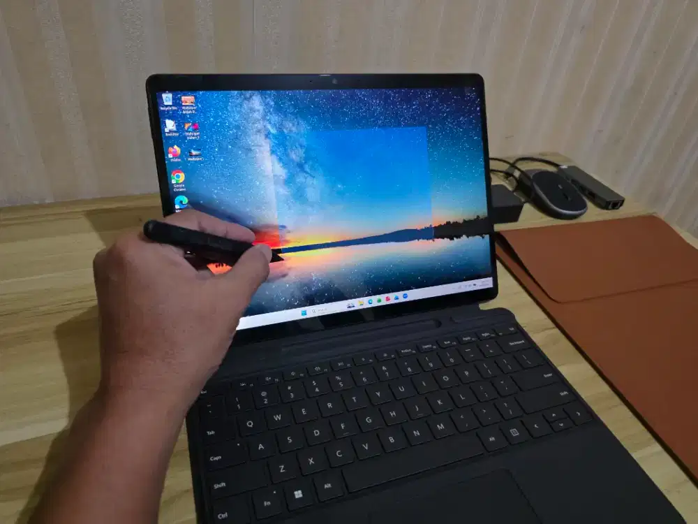 Laptop Surface Pro 8 i7 Ram 16gb Touch Full Bonus mrp macbook spectre