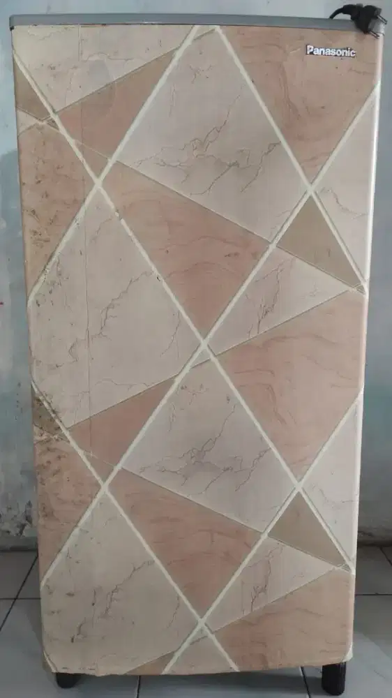 Kulkas Panasonic