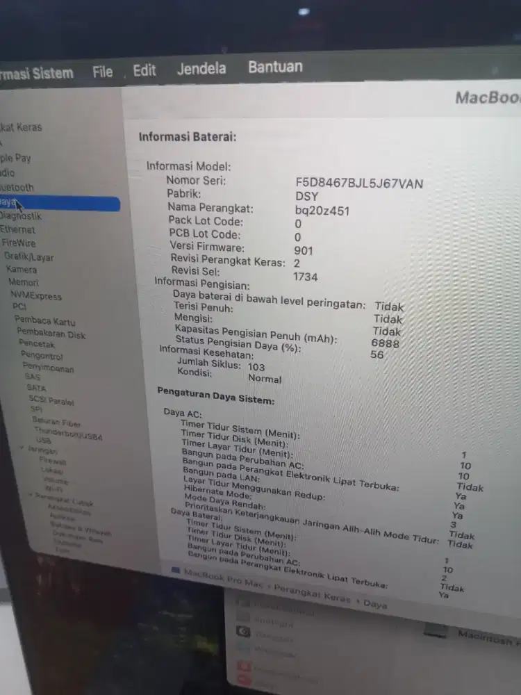 Macbook pro 2018 core i7 ram 16 GB SSD 512 GB