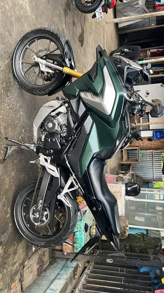 Honda CB150X Second