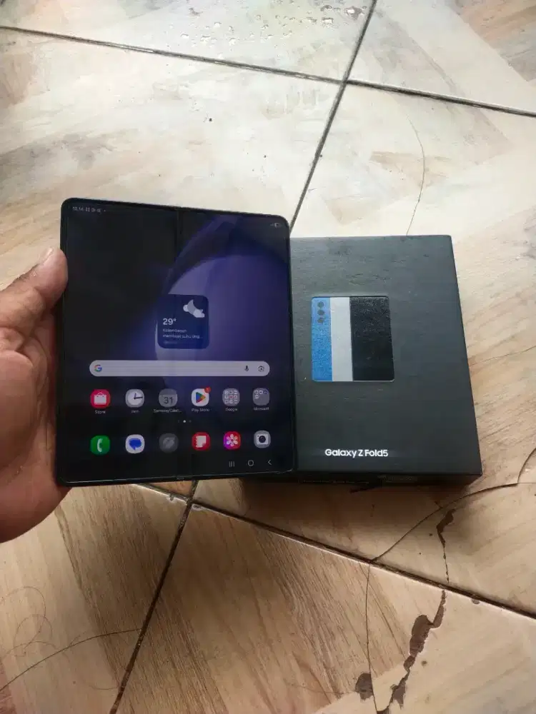 Samsung Z-Fold 5 1TB Sein Fullset bisa tt handphone