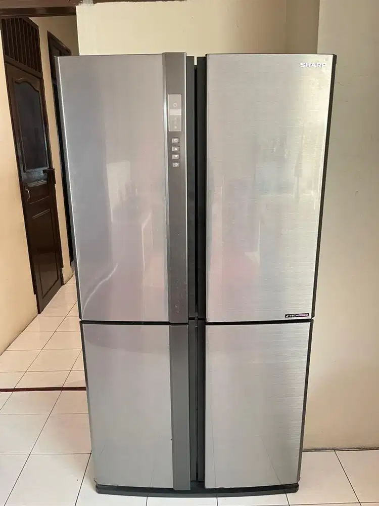 Dijual kulkas sharp