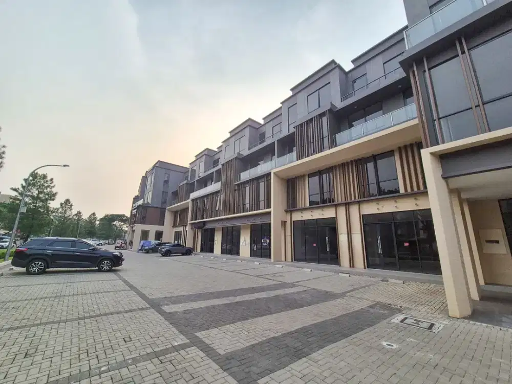 Siap Huni, Ruko, 4 Lantai Ada Lift Cascade Boulevard BSD