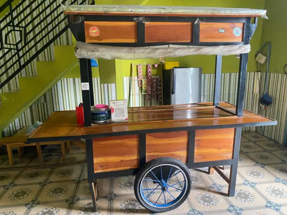 1 Set Perlengkapan Angkringan - Gerobak, Meja, Bangku Dll