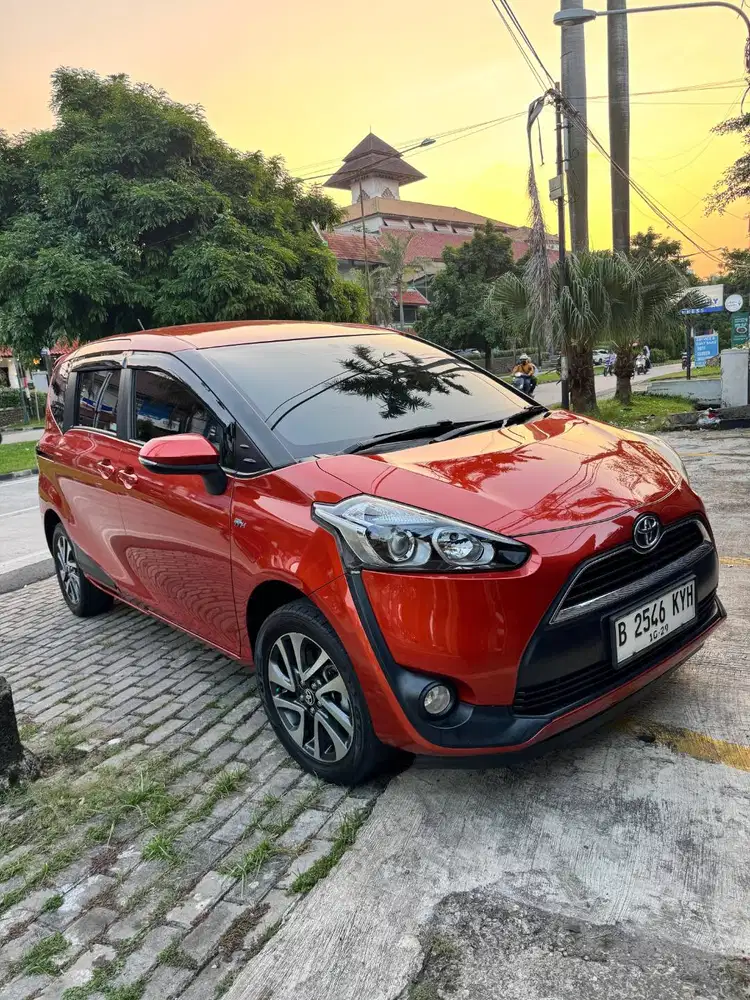 Toyota Sienta Type V Matic 2017