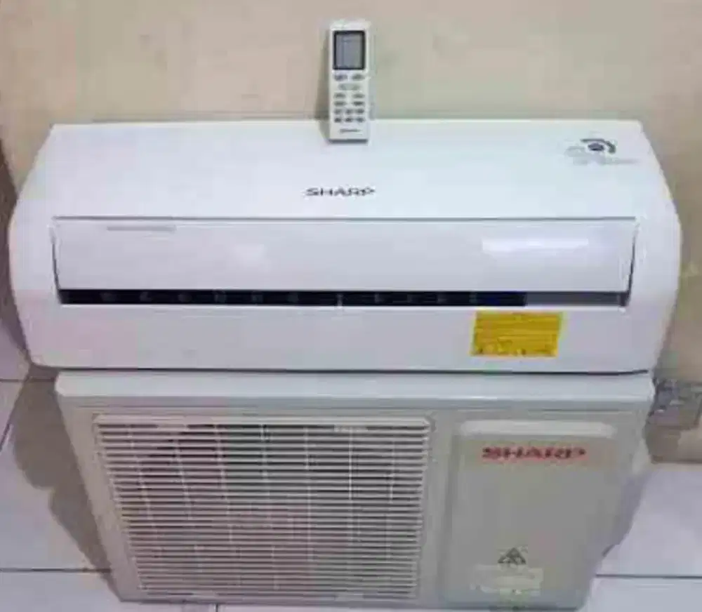 Jual ac sharp 1/2 R 32 lowwat 360 watt kondisi 95% ori semua