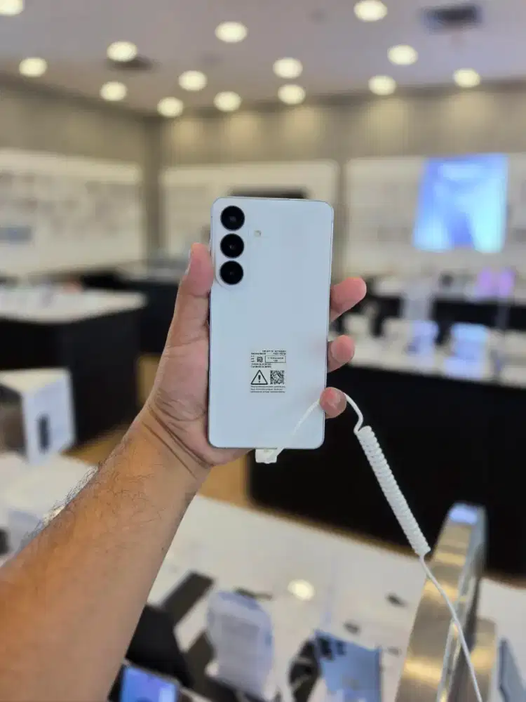 SAMSUNG S26 + PROMO CASHBACK HINGGA 1.5 JT