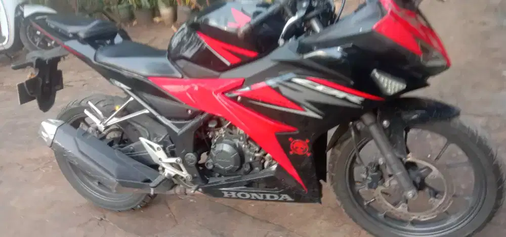 CBR 150R pajak panjang