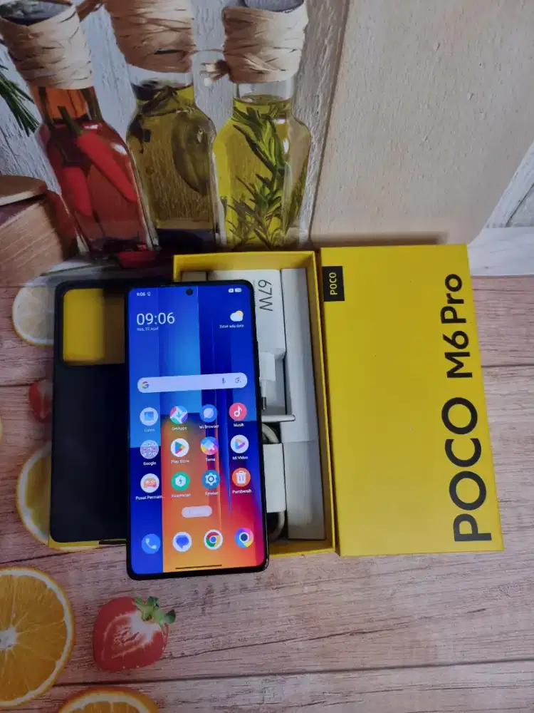 Dijual hp likenew Poco M6 Pro 8/256 istimewa tinggal pakai