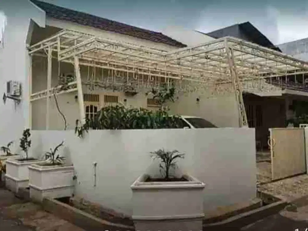 DIJUAL RUMAH MURAH DAN LUAS DI JATIBENING  INDAH , BEKASI