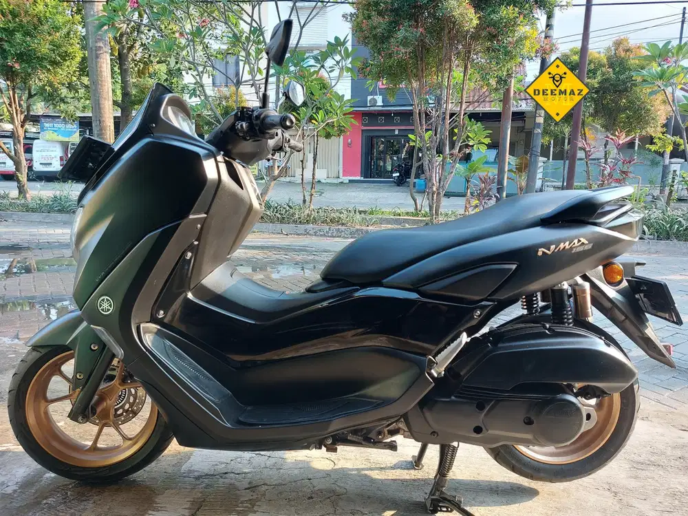 (DP 300)‼️ NMax Keyless Connected Hitam 2022 Cash / Kredit