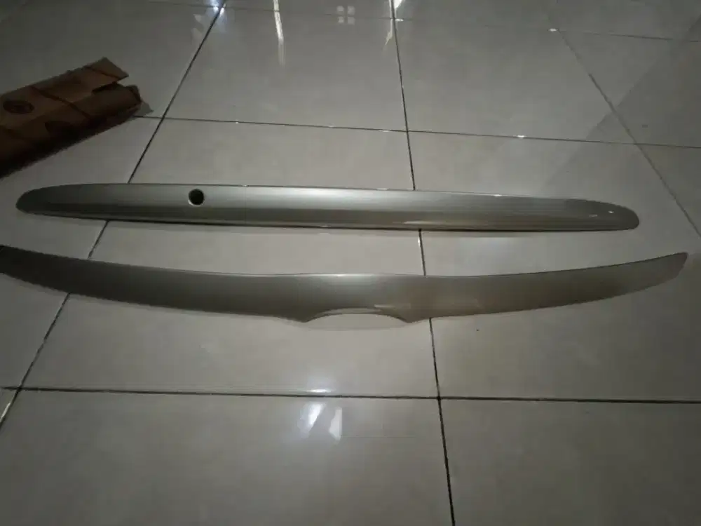 Gril depan dan belakang fortuner 2012