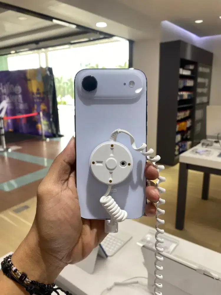 iPhone Air 256GB Sky Blue