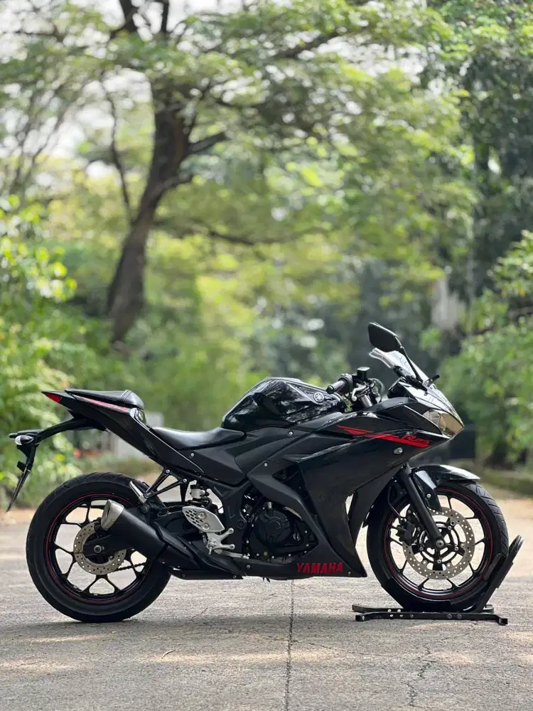 YAMAHA R25 OLD 2015 HITAM KM LOW PAJAK PANJANG SIAP RIDING
