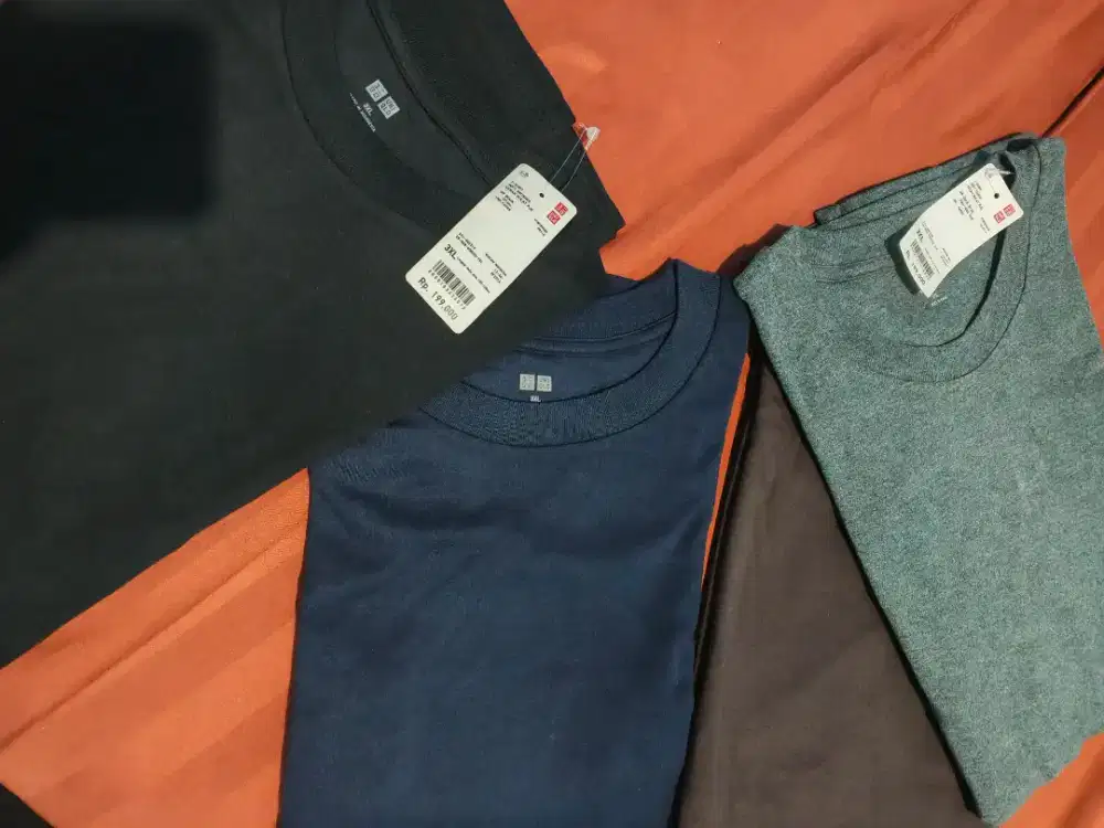 KAOS POLOS PANJANG UNIQLO XXXL