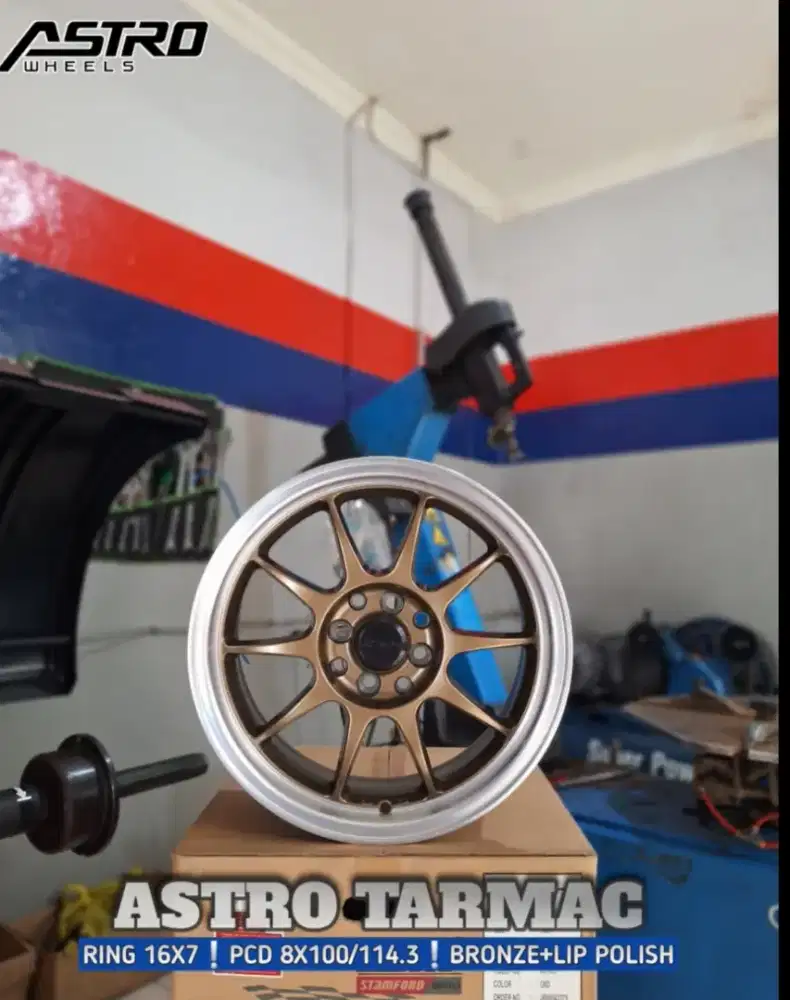 Astro Tarmac Ring 16x7.0 pcd 8x100/114.3 ET 38