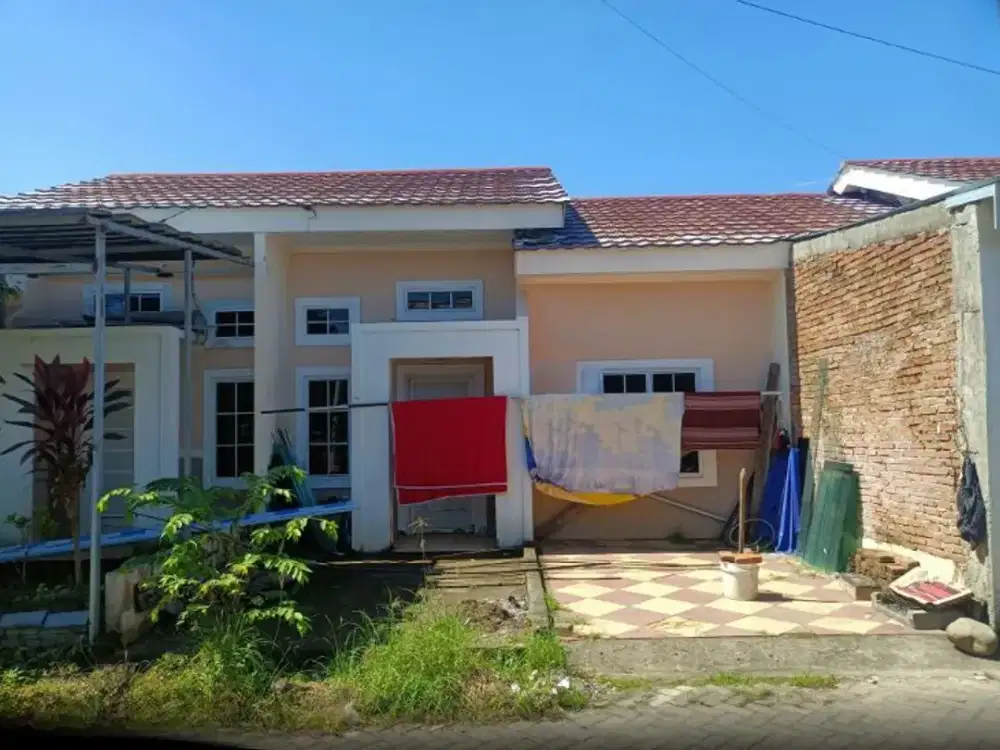 Dijual Rumah sekitar Jalan Poros Barombong, Gowa