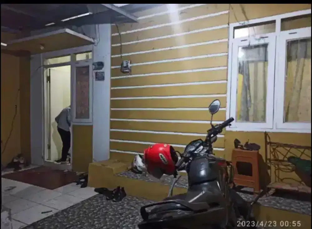 Dijual over credit rumah satu lantai perum kresek tangerang