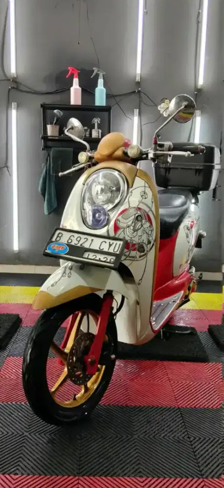 Honda Scoppy 2012
