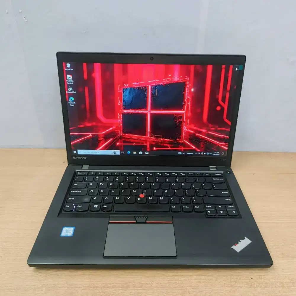 Lenovo Thinkpad T450s Core i7 5600U Ram 8Gb SSD 512GB No minus
