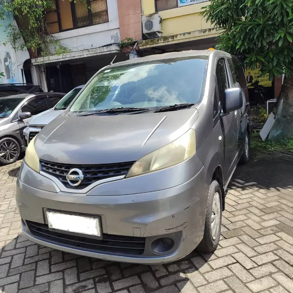 JUAL NISSAN EVALIA 1.5 MT TAHUN 2013