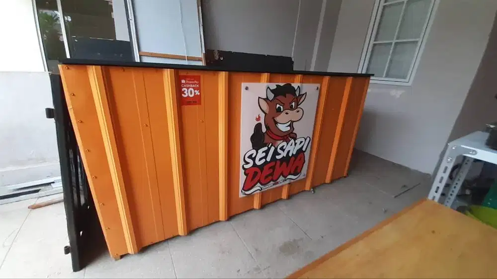 DIJUAL MEJA KASIR KONTAINER BEKAS – MATERIAL BESI. KONDISI BAGUS.